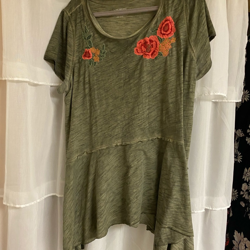 Lane Bryant relaxed fit green top size 2X